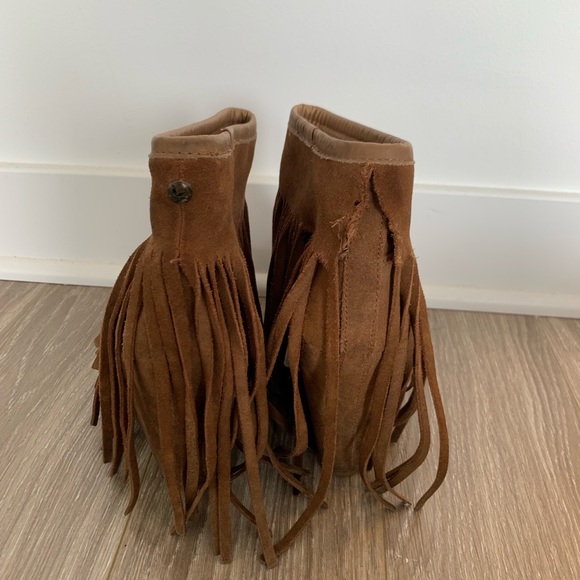 Koolaburra Brown Boots - Picture 3 of 3